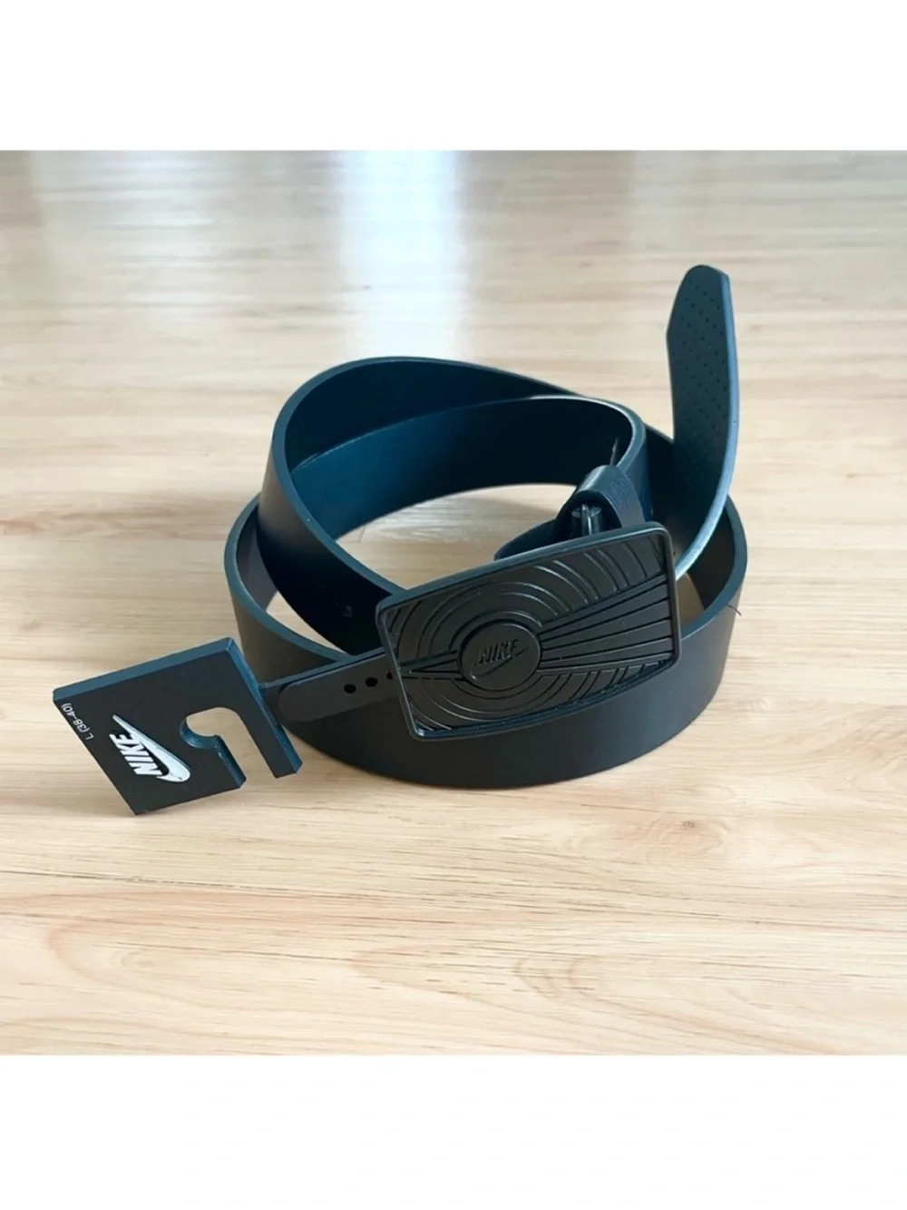NIKE Air Jordan Golf Belt Black Faux Leather Jumpman Tread Buckle Mens L (38-40)